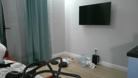 Adam online show from February 6, 4:05 am