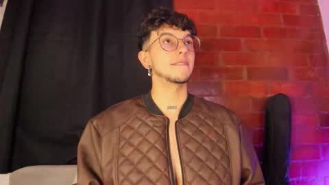 Koddy Independent model online show from November 8, 1:19 am