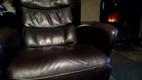 koelie1982 online show from February 2, 10:39 pm