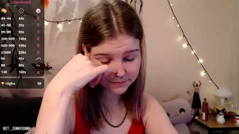 Snapshot of komorebbi chatting on January 22, 9:32 pm Marta online show from January 22, 9:32 pm