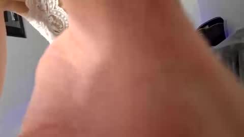 KonIann online show from January 14, 3:01 am