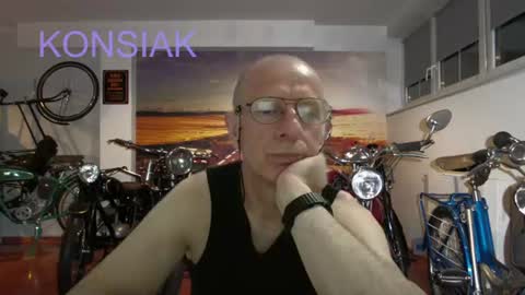 Komsiak online show from June 25, 9:53 pm