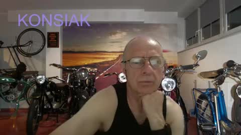Komsiak online show from June 23, 8:04 pm