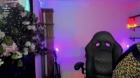 Kora Red online show from November 29, 2:58 pm