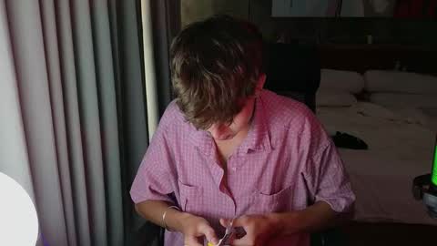 Danny online show from November 29, 5:37 am