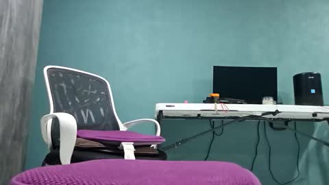 Koto Bombon online show from March 8, 4:44 pm