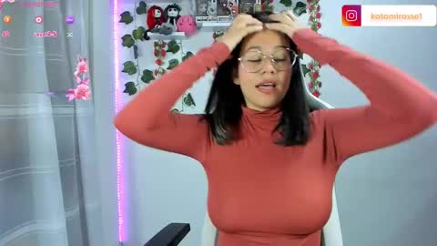 Kotomi online show from December 4, 6:05 am