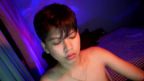krimpie_xx online show from June 22, 12:23 pm