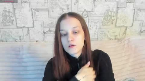 kris_doeil online show from May 17, 2:21 am