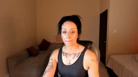 Sophia online show from February 16, 8:40 pm