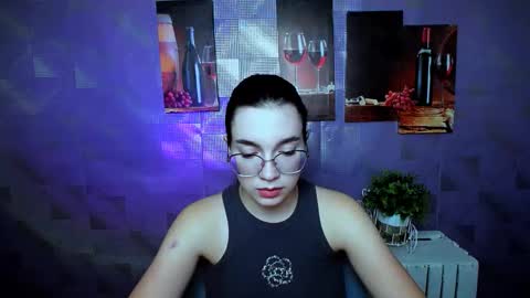 Kristen online show from September 17, 10:08 am