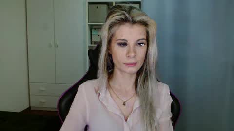 KristineAmore online show from March 2, 7:59 am