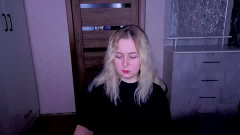 Kristy online show from June 21, 9:10 pm
