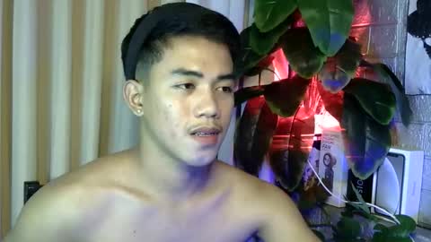 kritthanarkorn online show from January 17, 5:55 pm