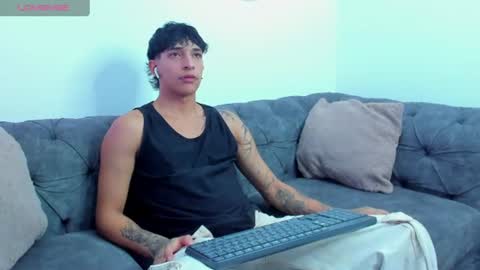 Kroy Wave  Muscle Tattoos Latino online show from June 22, 3:25 am