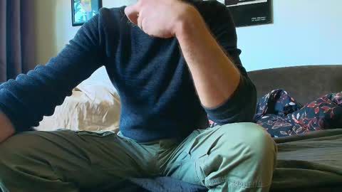 krummersaebel online show from February 15, 12:48 pm