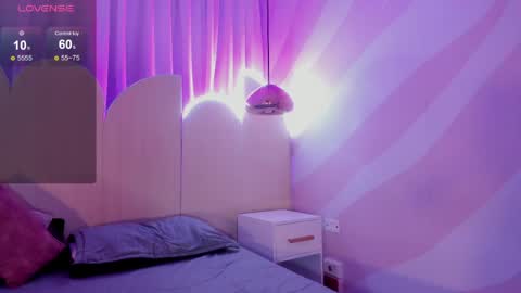 krystalswift_ online show from April 2, 3:03 am