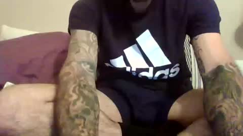 kuahdaddy6969 online show from October 14, 5:16 pm