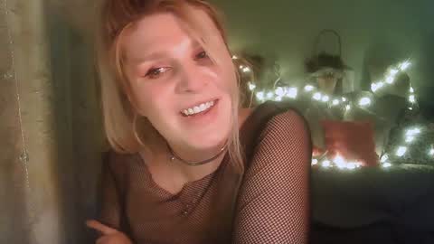 Annika  MTF ts post -op online show from February 1, 2:45 pm