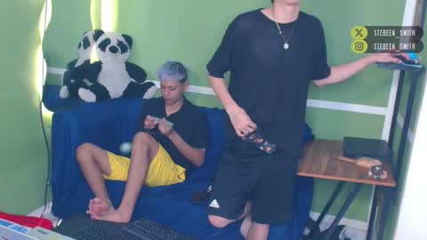 kurtwillms online show from February 1, 12:24 pm