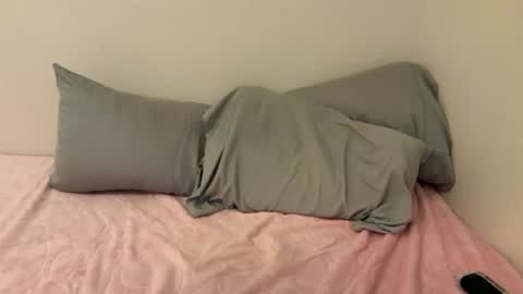 kyky online show from April 5, 3:20 pm