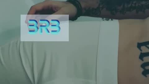 Kyle online show from October 3, 2:32 am