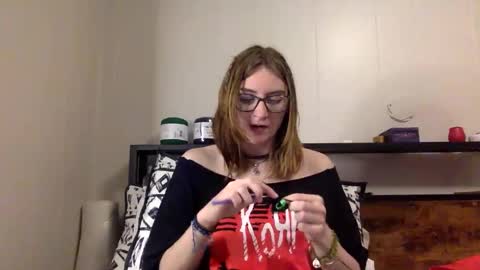 Kylianna online show from April 24, 2:57 am