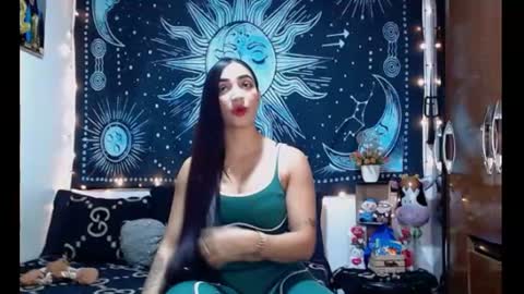 kylie online show from June 15, 8:34 pm