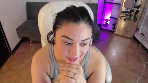 kylie online show from January 17, 3:54 pm