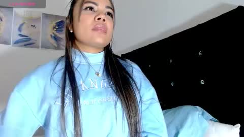 Paola online show from March 12, 2:26 am