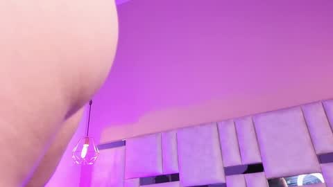  Kylie  online show from May 30, 12:14 pm