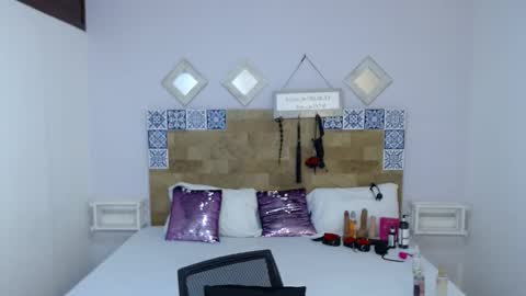 Melissa online show from November 22, 12:03 pm