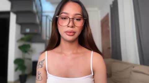 kyll_collins online show from June 20, 1:56 am