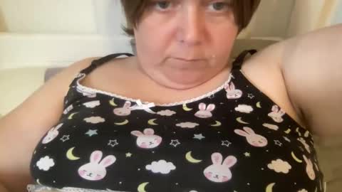 KYLO online show from January 1, 2:09 pm