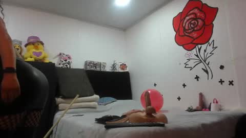 Snapshot of kymberlyhott chatting on October 4, 9:56 pm call me kim online show from October 4, 9:56 pm
