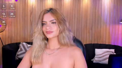 Kyomi Velvet online show from April 24, 8:00 pm