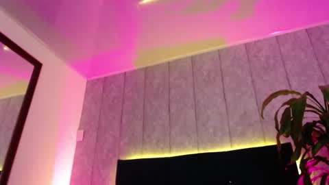 kytty_gatita online show from December 16, 5:25 am