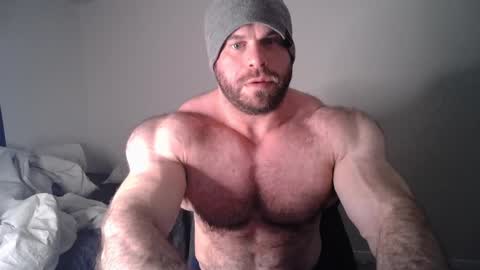 Snapshot of l0v35_2_5p00g3 chatting on December 13, 10:55 pm l0v35_2_5p00g3 online show from December 13, 10:55 pm