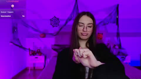 Margo  online show from October 29, 9:59 pm