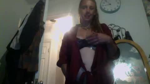 lacybell online show from August 5, 2:41 am
