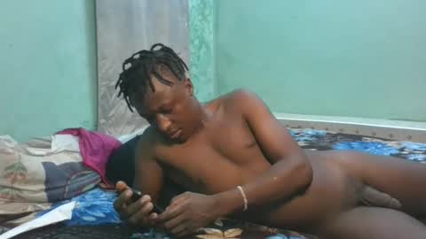 Snapshot of ladiesfun chatting on December 22, 10:36 pm ladiesfun online show from December 22, 10:36 pm