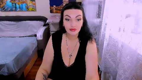 lady_boom_ online show from July 7, 4:44 pm