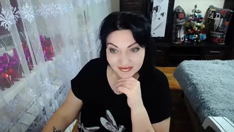 lady_boom_ online show from January 9, 3:34 pm