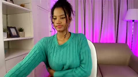 Karla - Instagram   lady karla1 online show from June 11, 8:40 pm