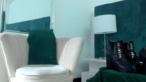 Lady godss online show from December 29, 4:27 am