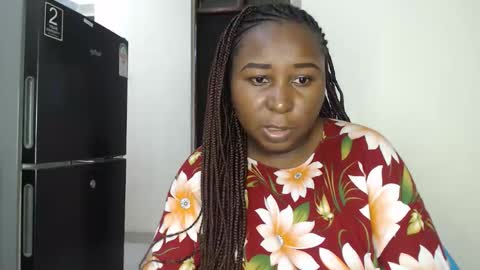 Maya online show from February 23, 6:32 pm