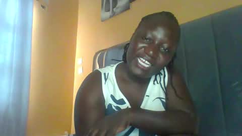 lindah32 online show from January 11, 12:11 pm