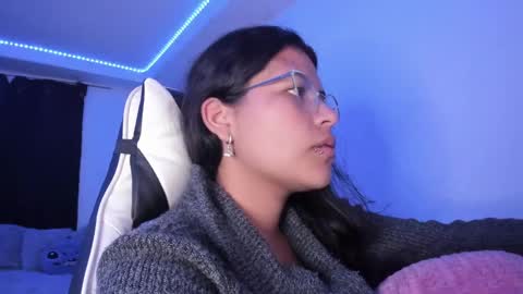  Lady  online show from February 25, 5:08 am