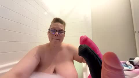 LadyCherieLynn online show from April 20, 3:04 pm