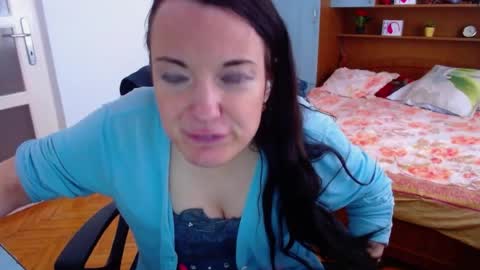 LadyLHoty online show from June 18, 12:21 pm